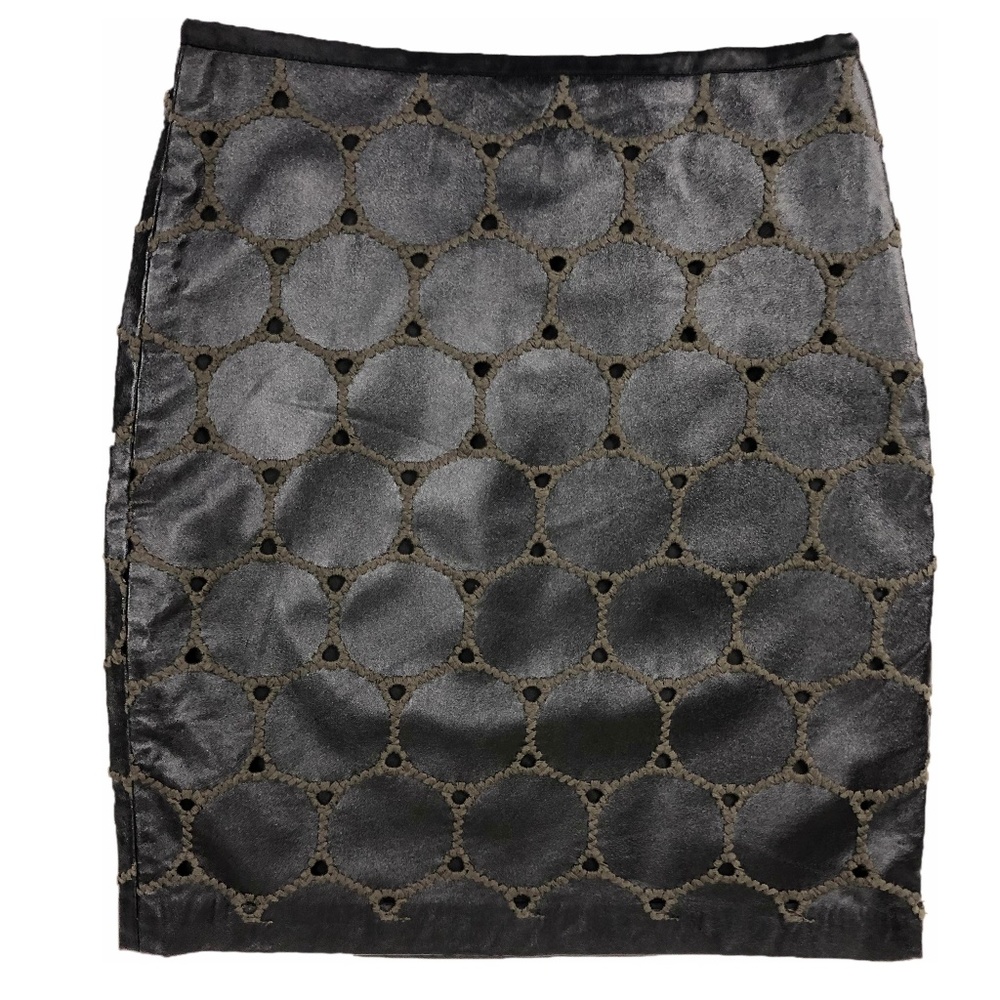 SALE 🔥 KAYOSS DESIGNS skirt - Elegant sophistication -SZ 6